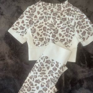 Women’s activewear